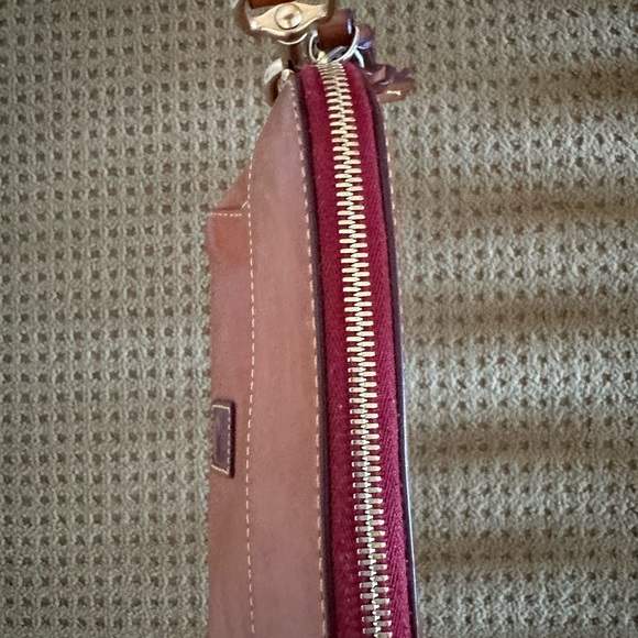 Dooney & Bourke Tan Crossbody Bag with Gold Hardware - Picture 3 of 12